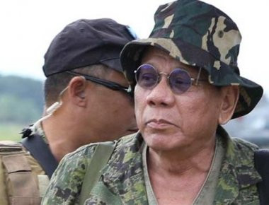 Φιλιππίνες: Την πόλη Μαράουι επισκέφτηκε ο Ρ. Ντουτέρτε - Εν μέσω των συγκρούσεων με το ISIS